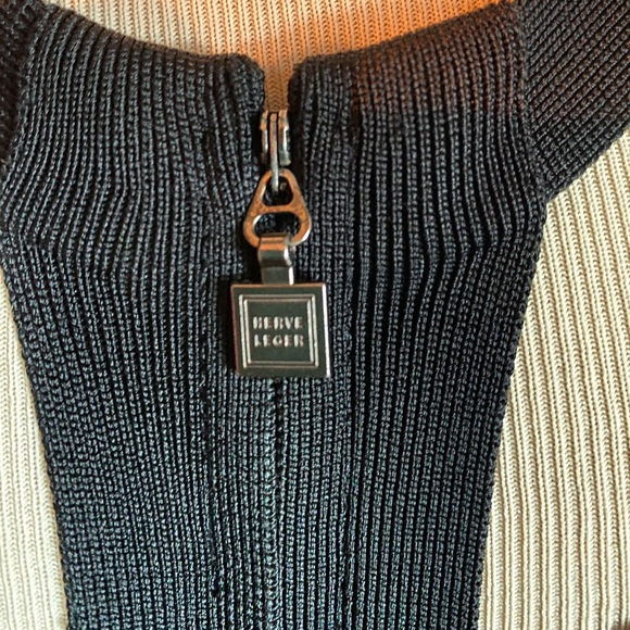 Herve Leger Black Bodycon Dress - Picture 4 of 8